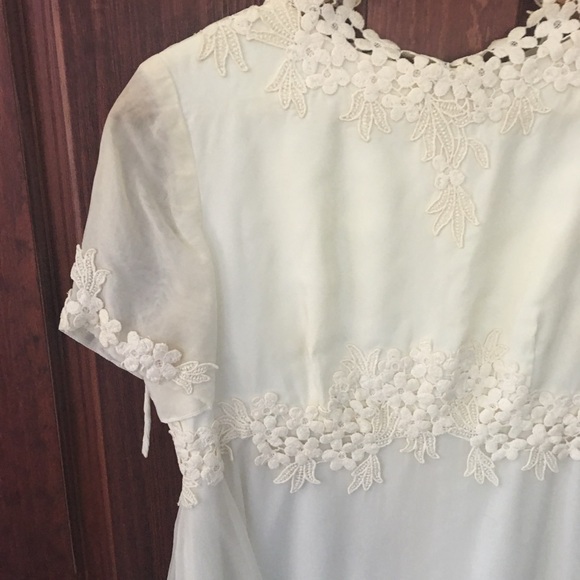 Vintage handmade wedding dress 1960s - Picture 2 of 13